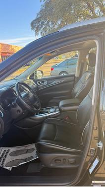 Black 2017 INFINITI QX60 Base