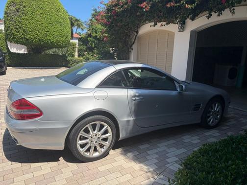 Silver 2007 Mercedes-Benz SL-Class SL550 Roadster