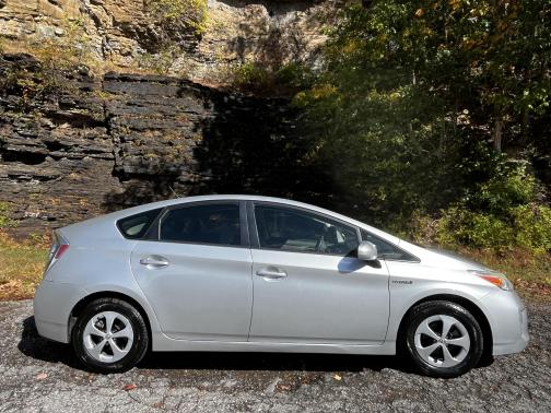 2014 Toyota Prius Two