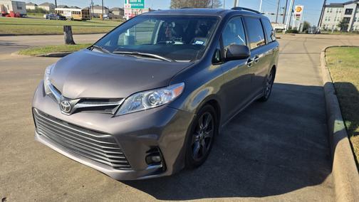 2017 Toyota Sienna SE Premium