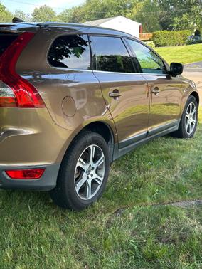 Brown 2011 Volvo XC60 T6
