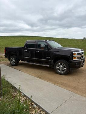 Brown 2018 Chevrolet Silverado 2500 High Country