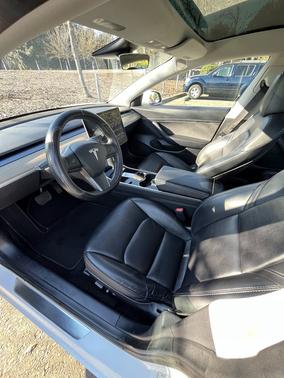 2020 Tesla Model 3 Standard Range Plus