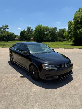 Black 2013 Volkswagen Jetta SE