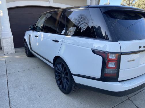 Photo 3 of 5 of 2017 Land Rover Range Rover 5.0L Supercharged LWB