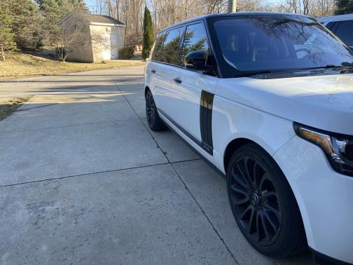 Photo 4 of 5 of 2017 Land Rover Range Rover 5.0L Supercharged LWB