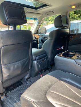 2012 INFINITI QX56 Base