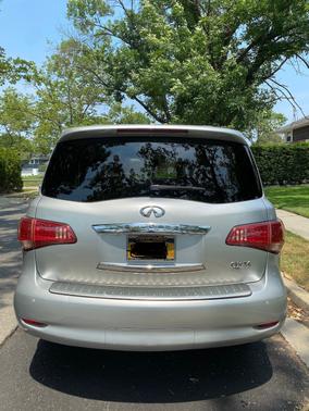 2012 INFINITI QX56 Base