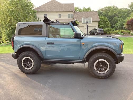 2022 Ford Bronco Badlands Advanced
