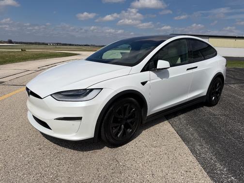 White 2022 Tesla Model X Long Range