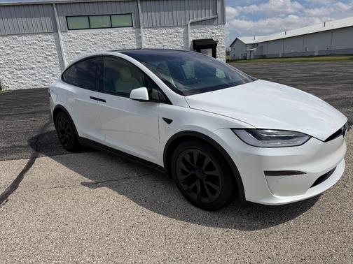 White 2022 Tesla Model X Long Range