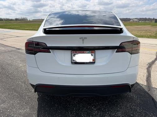 White 2022 Tesla Model X Long Range