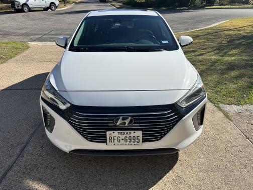 2019 Hyundai IONIQ Hybrid Limited