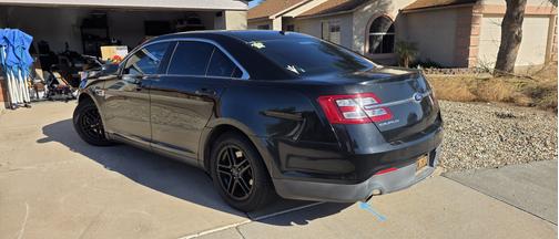 2014 Ford Taurus SE