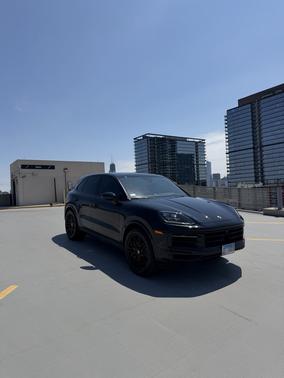 Black 2024 Porsche Cayenne Cayenne S