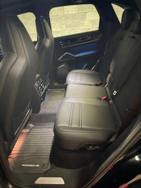 Black 2024 Porsche Cayenne Cayenne S