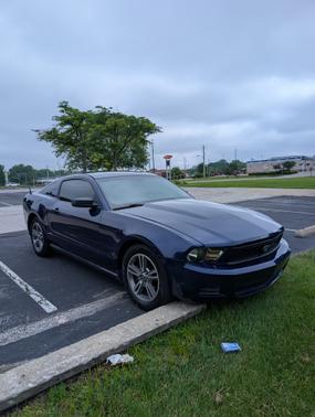 2010 Ford Mustang Premium