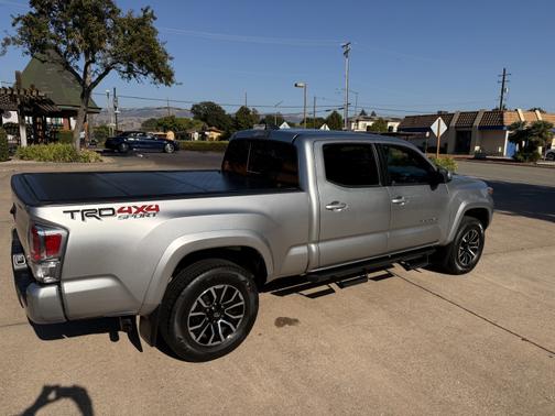 2023 Toyota Tacoma TRD Sport