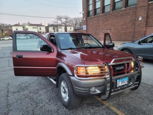 2002 Isuzu Rodeo Sport Hard Top