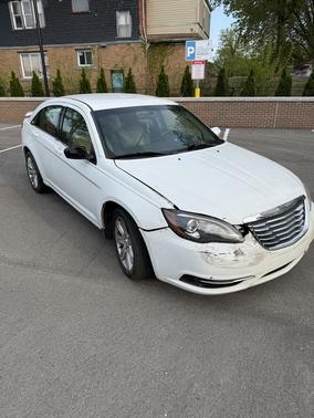 2011 Chrysler 200 Touring