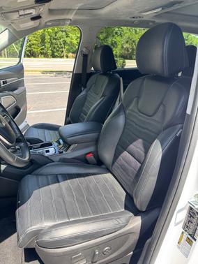 White 2023 Kia Telluride SX-P