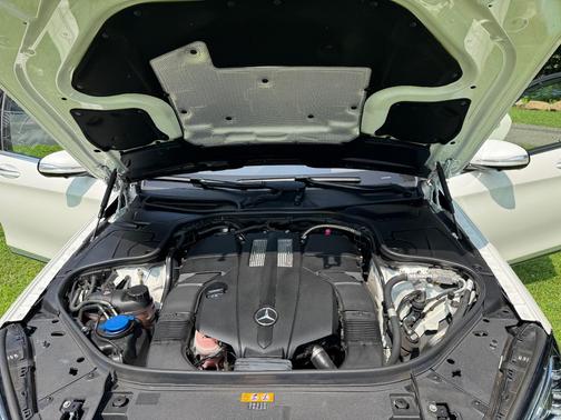 White 2019 Mercedes-Benz S-Class S 450 4MATIC