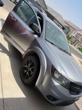 Gray 2016 Dodge Journey SXT