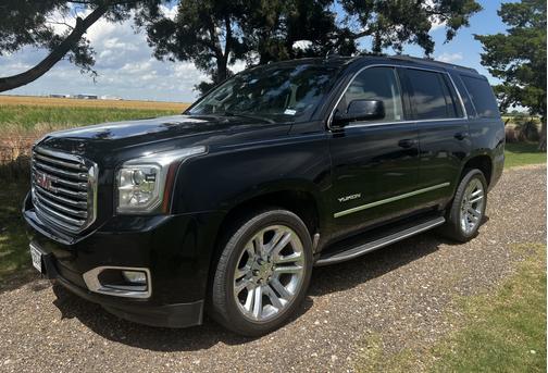 2017 GMC Yukon SLT