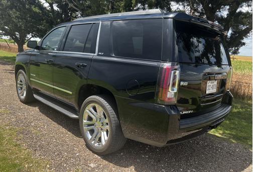 2017 GMC Yukon SLT