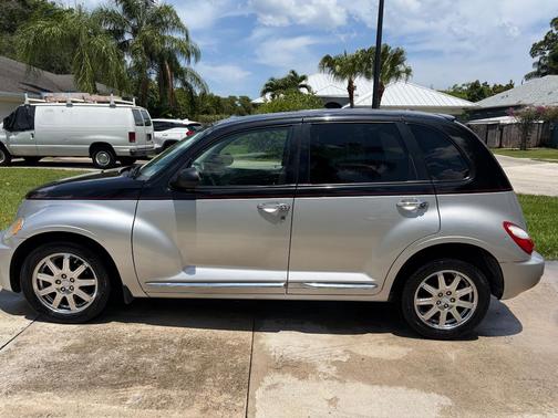 Silver 2010 Chrysler PT Cruiser Classic