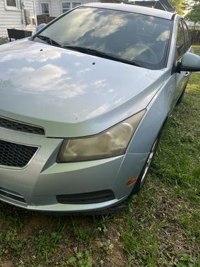 Blue 2011 Chevrolet Cruze LT