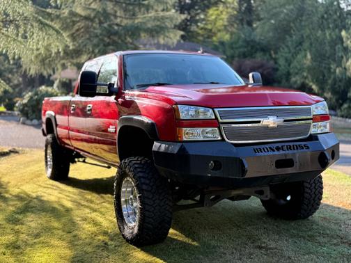 2006 Chevrolet Silverado 3500 LT Crew Cab
