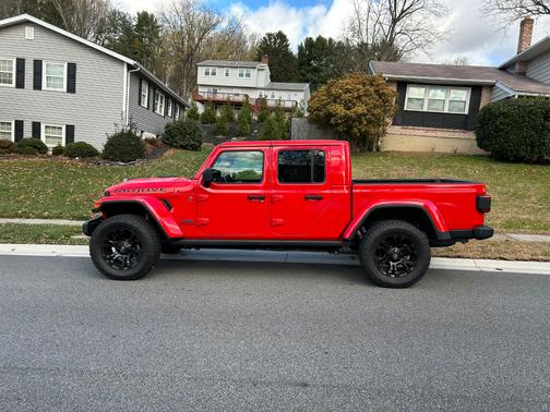 2021 Jeep Gladiator Mojave