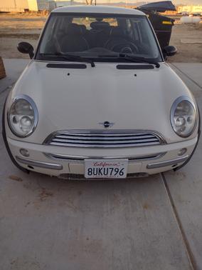 2004 MINI Cooper Base