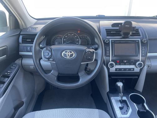 2013 Toyota Camry LE