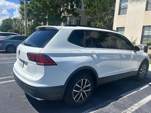 White 2021 Volkswagen Tiguan 2.0T S