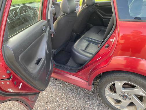 2008 Pontiac Vibe Base