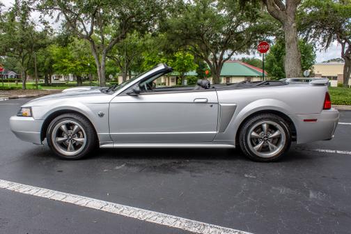 2004 Ford Mustang GT