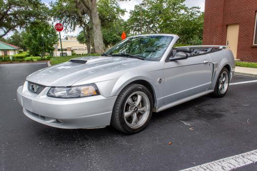 2004 Ford Mustang GT