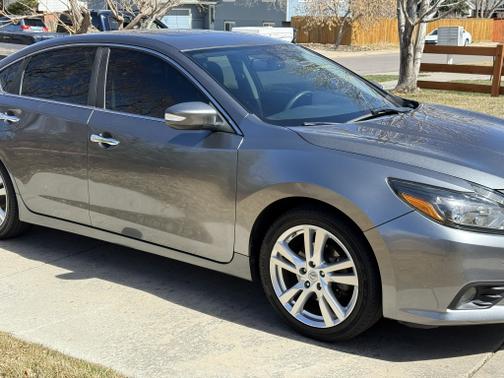 2017 Nissan Altima 3.5 SL