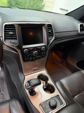 Black 2014 Jeep Grand Cherokee Limited