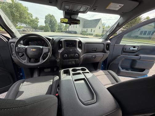 Blue 2022 Chevrolet Silverado 1500 Custom