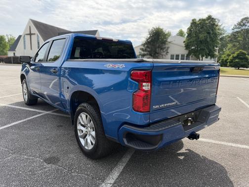Blue 2022 Chevrolet Silverado 1500 Custom
