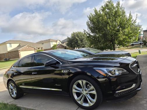 Black 2019 Buick LaCrosse Avenir