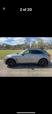 2017 INFINITI QX70 Base