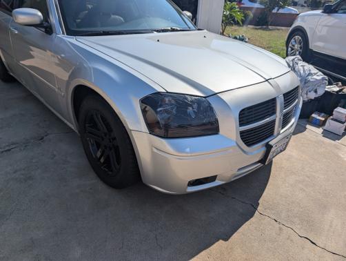 2005 Dodge Magnum R/T