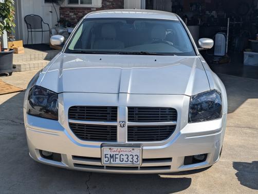 2005 Dodge Magnum R/T