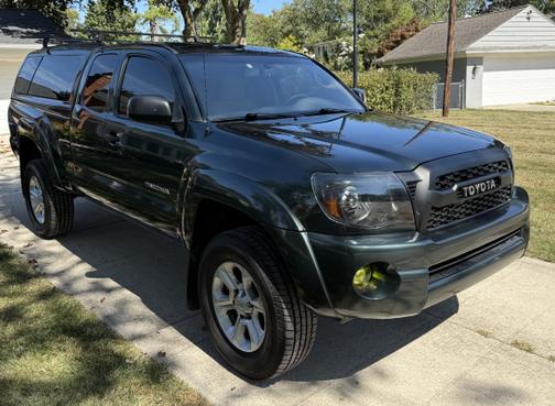 2011 Toyota Tacoma Base