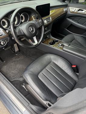 Gray 2016 Mercedes-Benz CLS-Class CLS 400 4MATIC