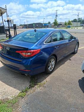 Blue 2016 Hyundai SONATA SE